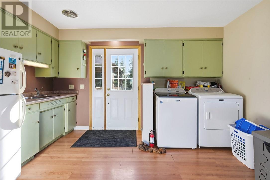 44 Richard Court, Dowling, Ontario  P0M 1R0 - Photo 14 - 2125556