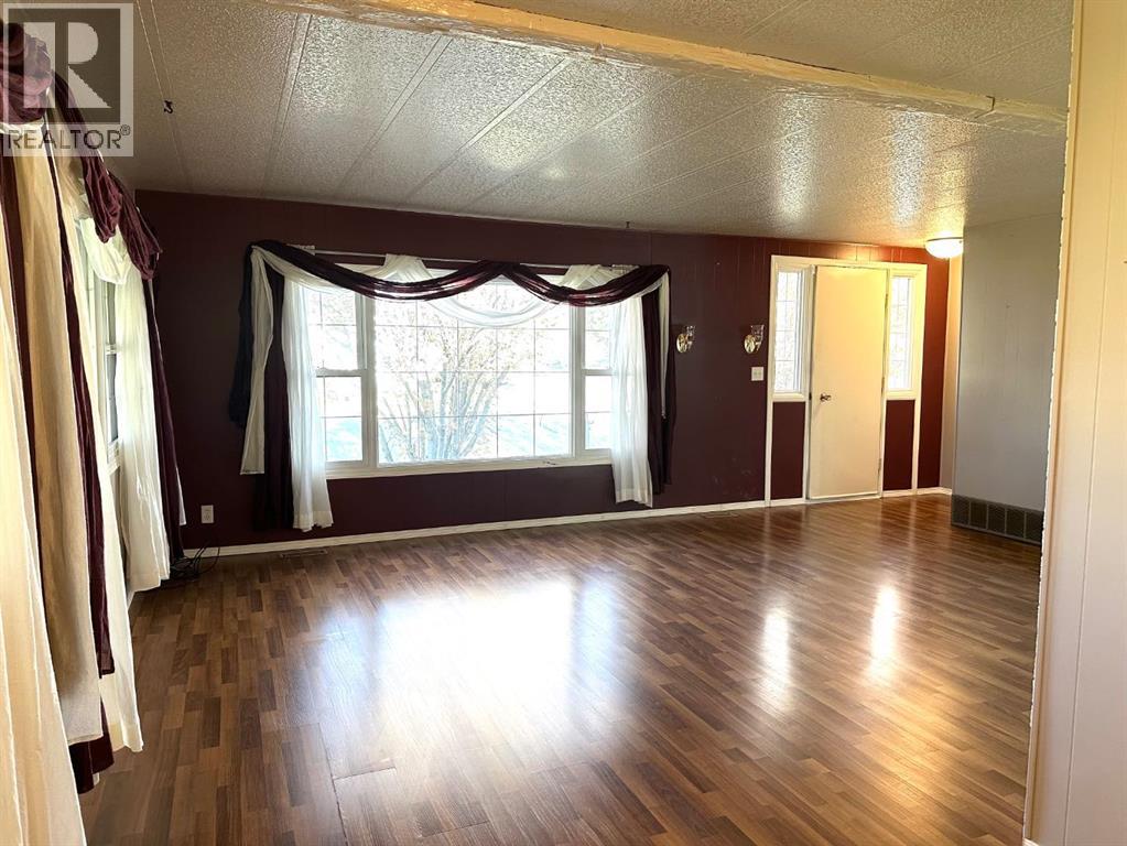 4601 50 Avenue, Daysland, Alberta  T0B 1A0 - Photo 7 - A2266837