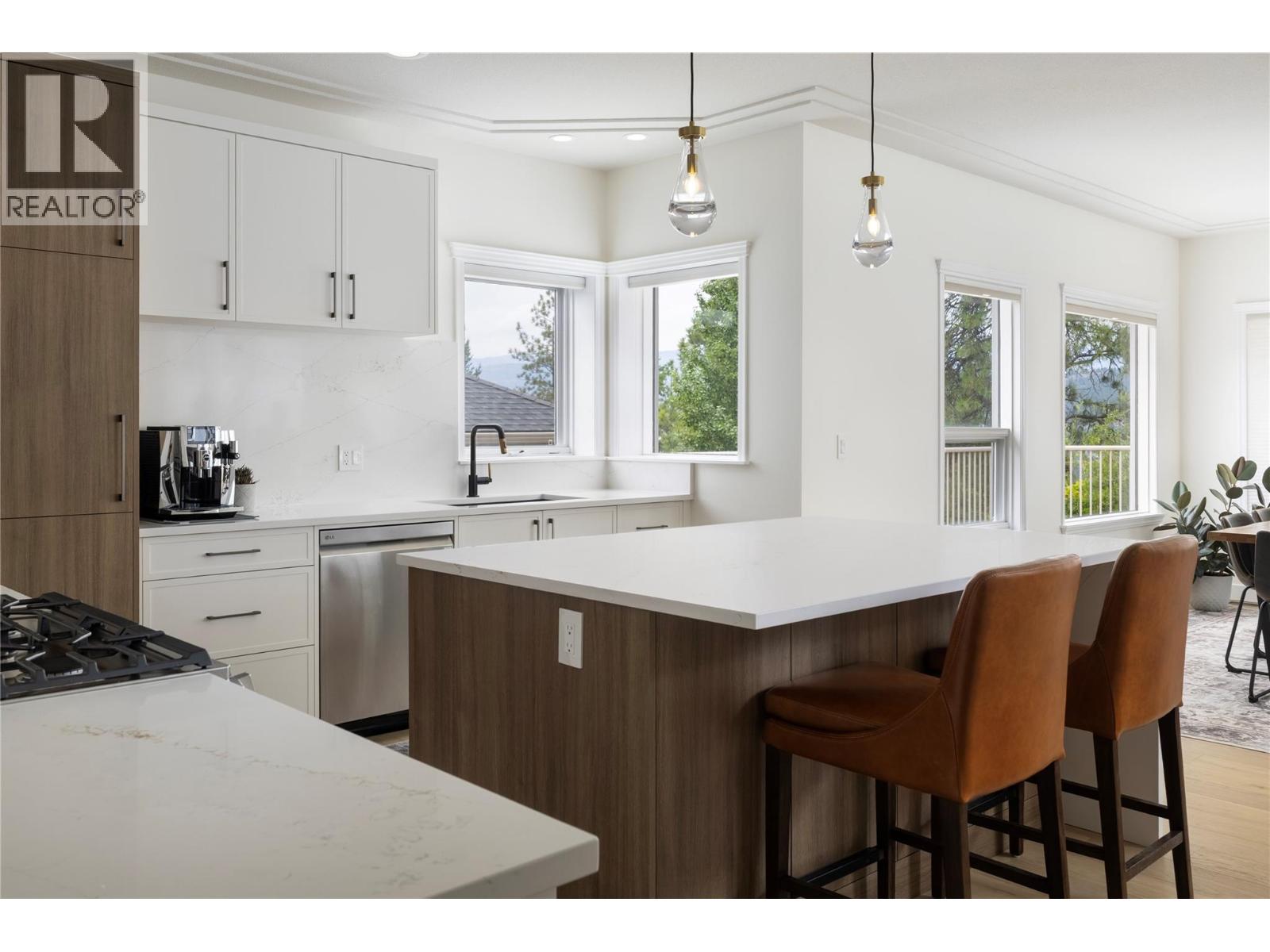 2102 Lillooet Court Kelowna Photo 14 2102 Lillooet Court Kelowna Photo 14