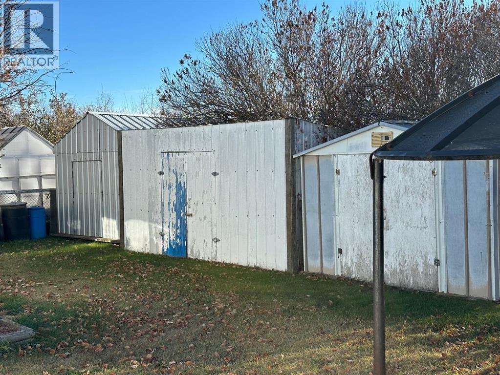 4601 50 Avenue, Daysland, Alberta  T0B 1A0 - Photo 41 - A2266837