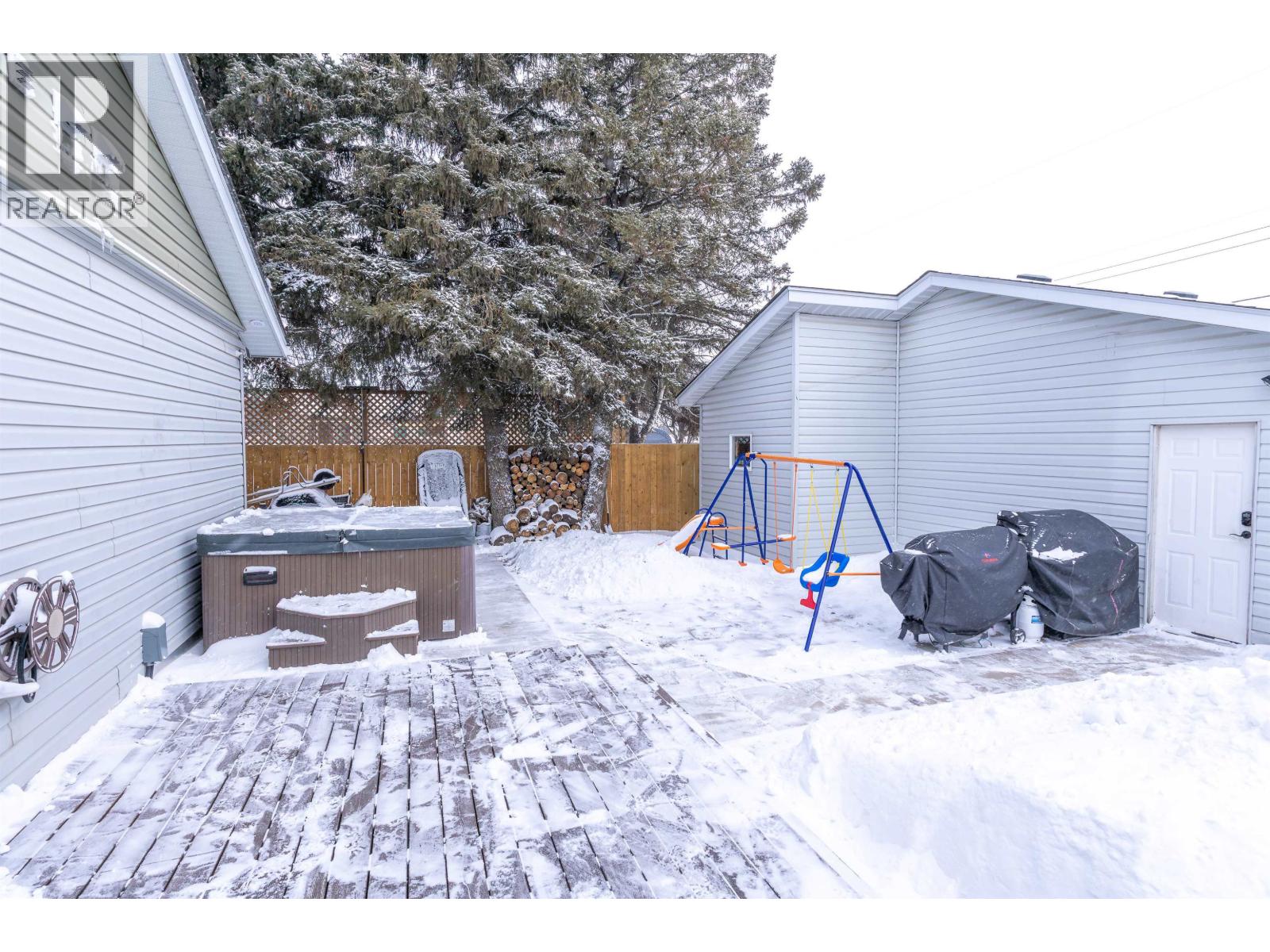 9215 108 Avenue, Fort St. John, British Columbia  V1J 2P7 - Photo 29 - R3093192