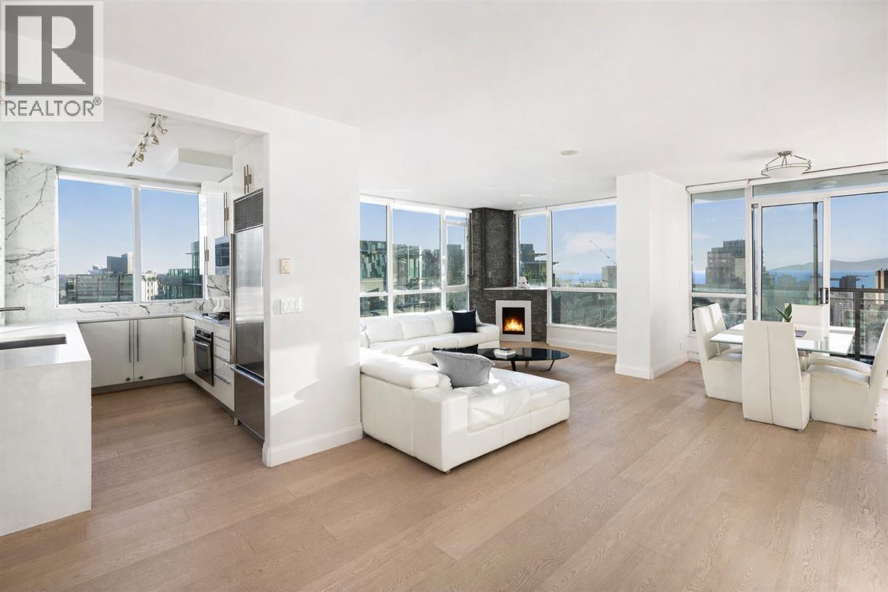 3501 1328 W PENDER STREET, Vancouver