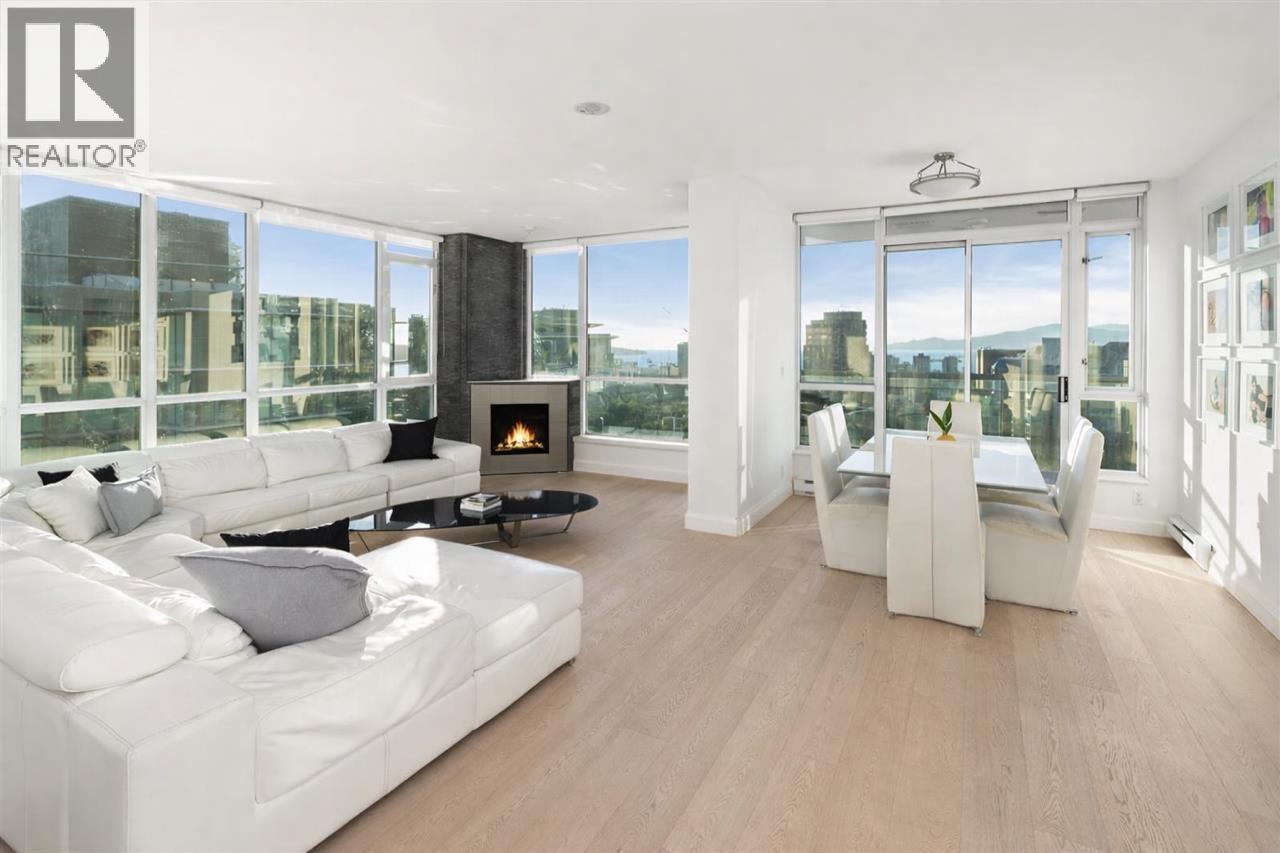 Listing Picture 3 of 30 : 3501 1328 W PENDER STREET, Vancouver / 溫哥華 - 魯藝地產 Yvonne Lu Group - MLS Medallion Club Member