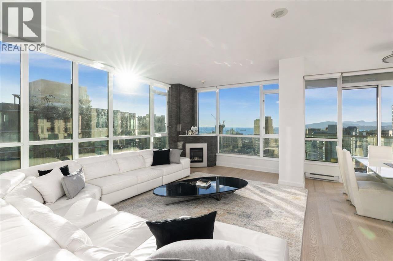 Listing Picture 2 of 30 : 3501 1328 W PENDER STREET, Vancouver / 溫哥華 - 魯藝地產 Yvonne Lu Group - MLS Medallion Club Member