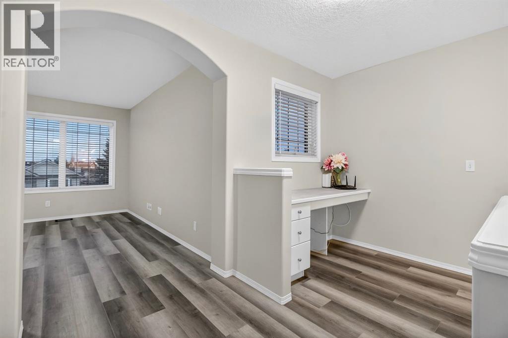 147 Everstone Rise Sw, Calgary, Alberta  T2Y 4J7 - Photo 24 - A2274354
