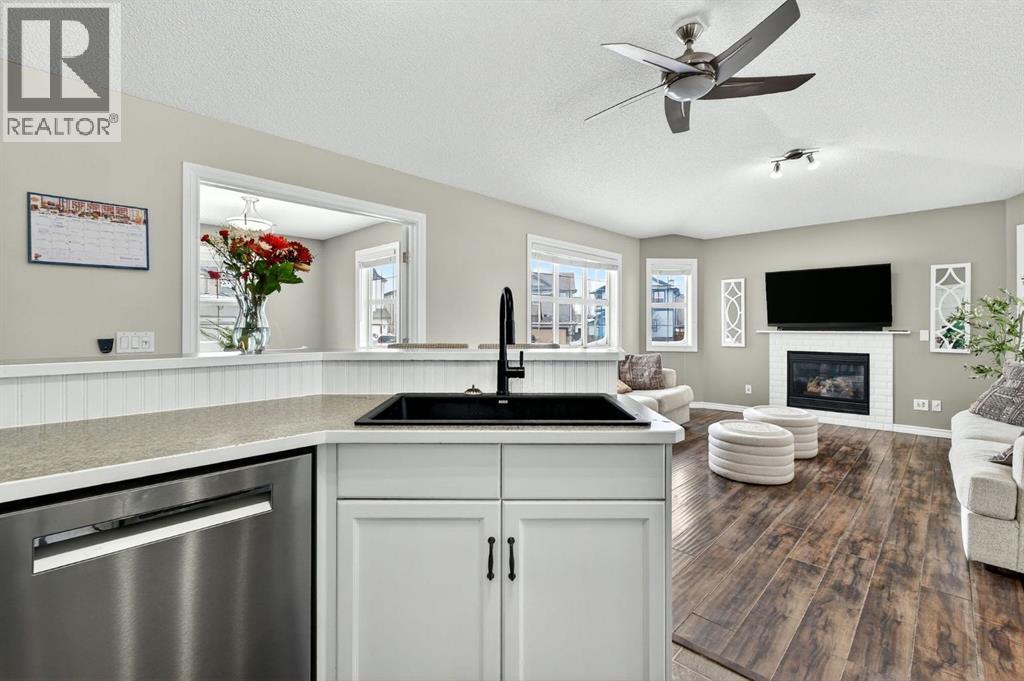 108 Cimarron Grove Circle, Okotoks, Alberta  T1S 2L9 - Photo 8 - A2286644