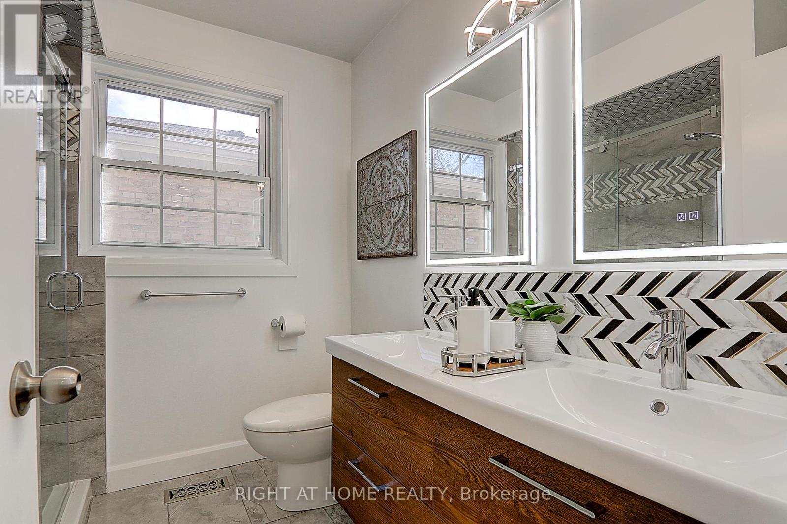 36 Bobmar Road, Toronto (Highland Creek), Ontario  M1C 1C9 - Photo 19 - E12819442