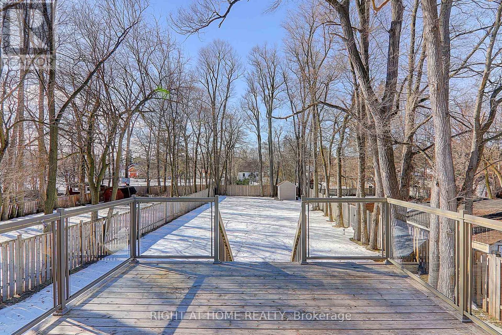 36 Bobmar Road, Toronto (Highland Creek), Ontario  M1C 1C9 - Photo 5 - E12819442