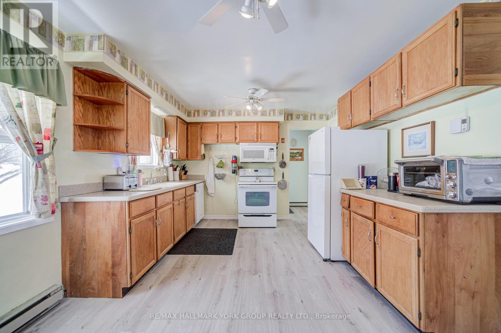 184 Olive Street, East Gwillimbury, Ontario  L9N 1M3 - Photo 10 - N12819380