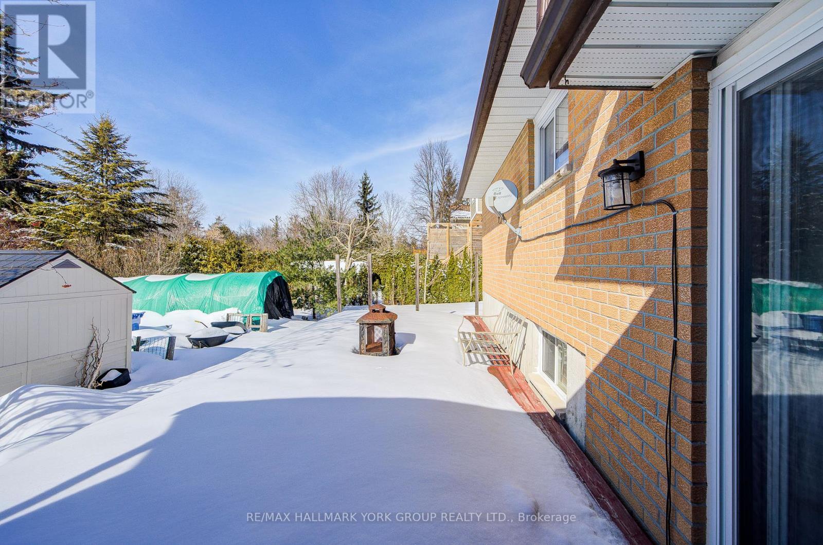 184 Olive Street, East Gwillimbury, Ontario  L9N 1M3 - Photo 24 - N12819380