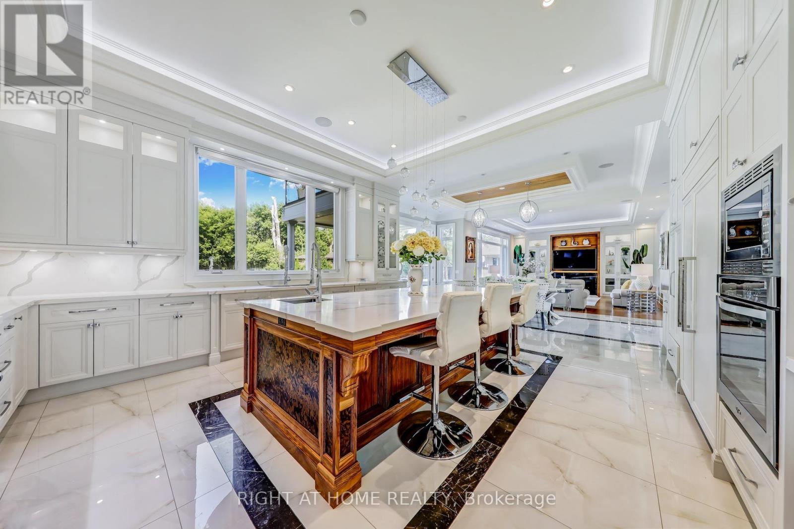 10 Yongeview Avenue, Richmond Hill, Ontario  L4C 7A4 - Photo 23 - N12819440