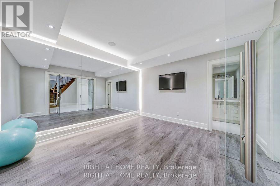 10 Yongeview Avenue, Richmond Hill, Ontario  L4C 7A4 - Photo 48 - N12819440