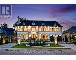 10 YONGEVIEW AVENUE, Richmond Hill, Ontario