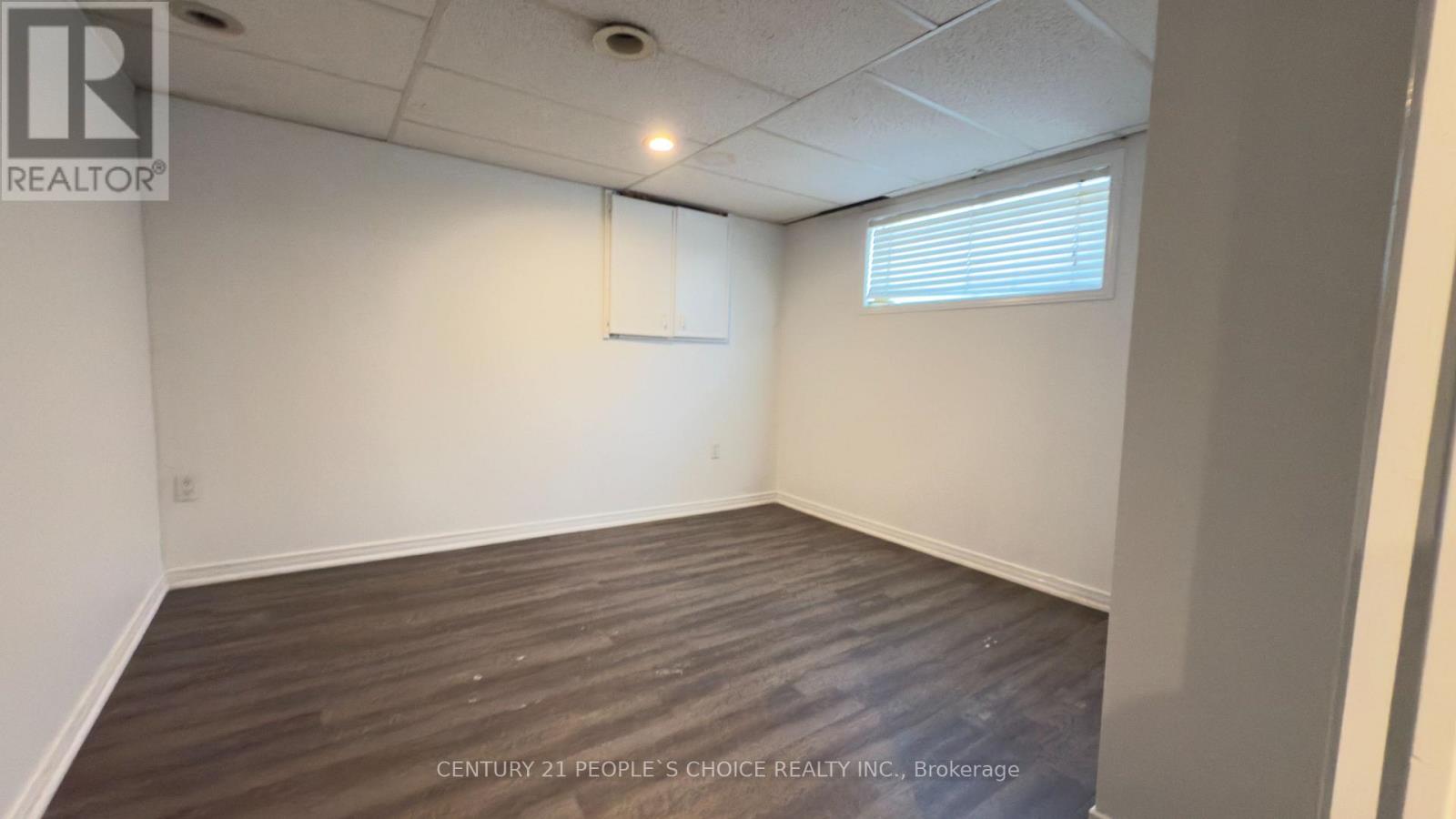 108 Kozlov Street, Barrie (Sunnidale), Ontario  L4N 4P9 - Photo 15 - S12819392