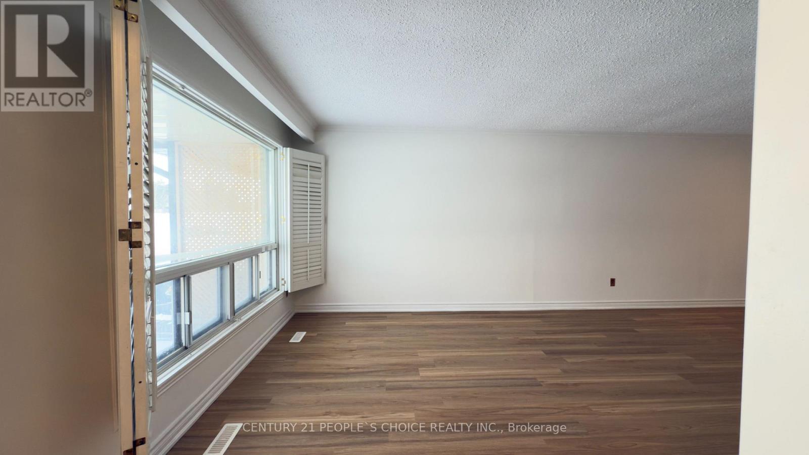 108 Kozlov Street, Barrie (Sunnidale), Ontario  L4N 4P9 - Photo 35 - S12819392