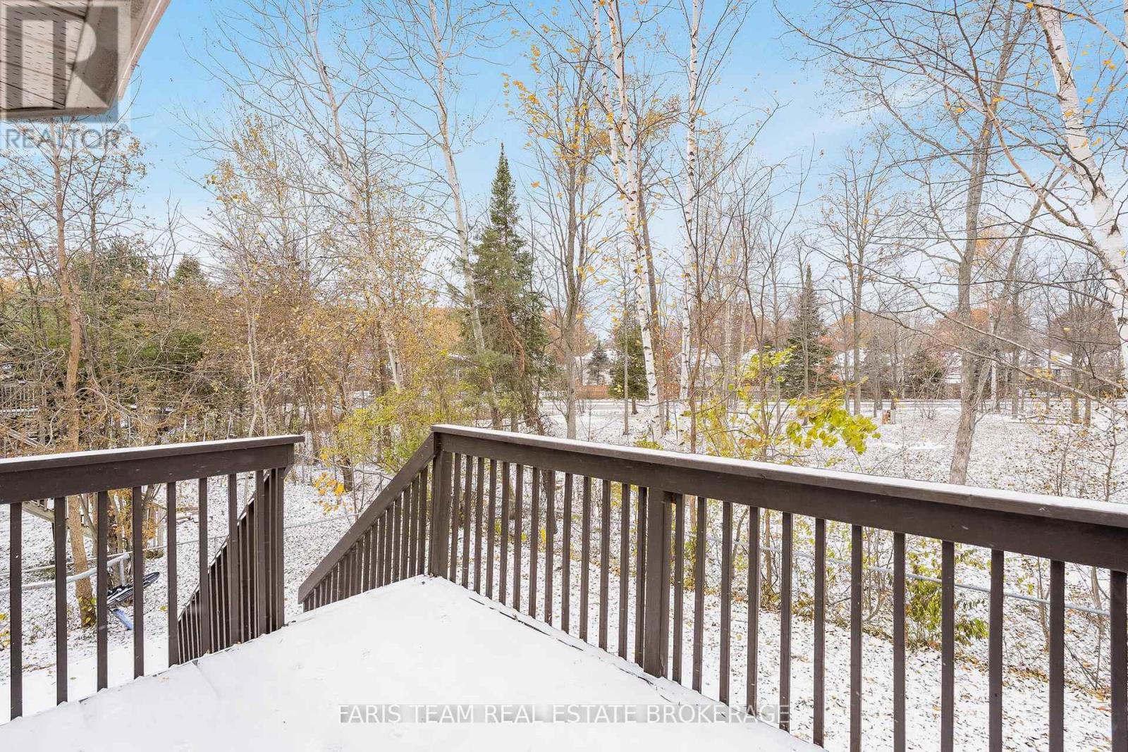 5 Harbour Crescent, Wasaga Beach, Ontario  L9Z 1G4 - Photo 23 - S12819496