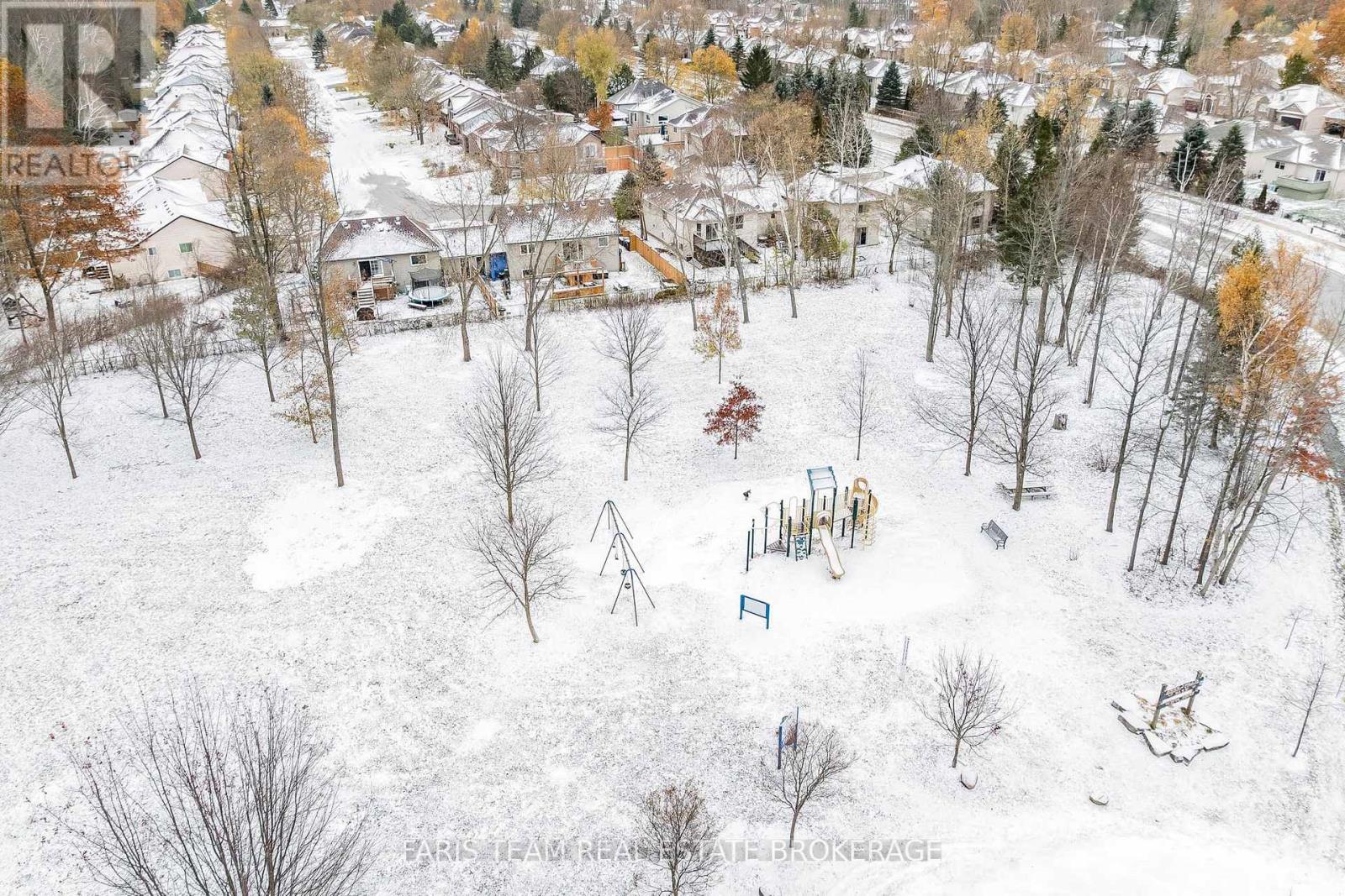 5 Harbour Crescent, Wasaga Beach, Ontario  L9Z 1G4 - Photo 26 - S12819496