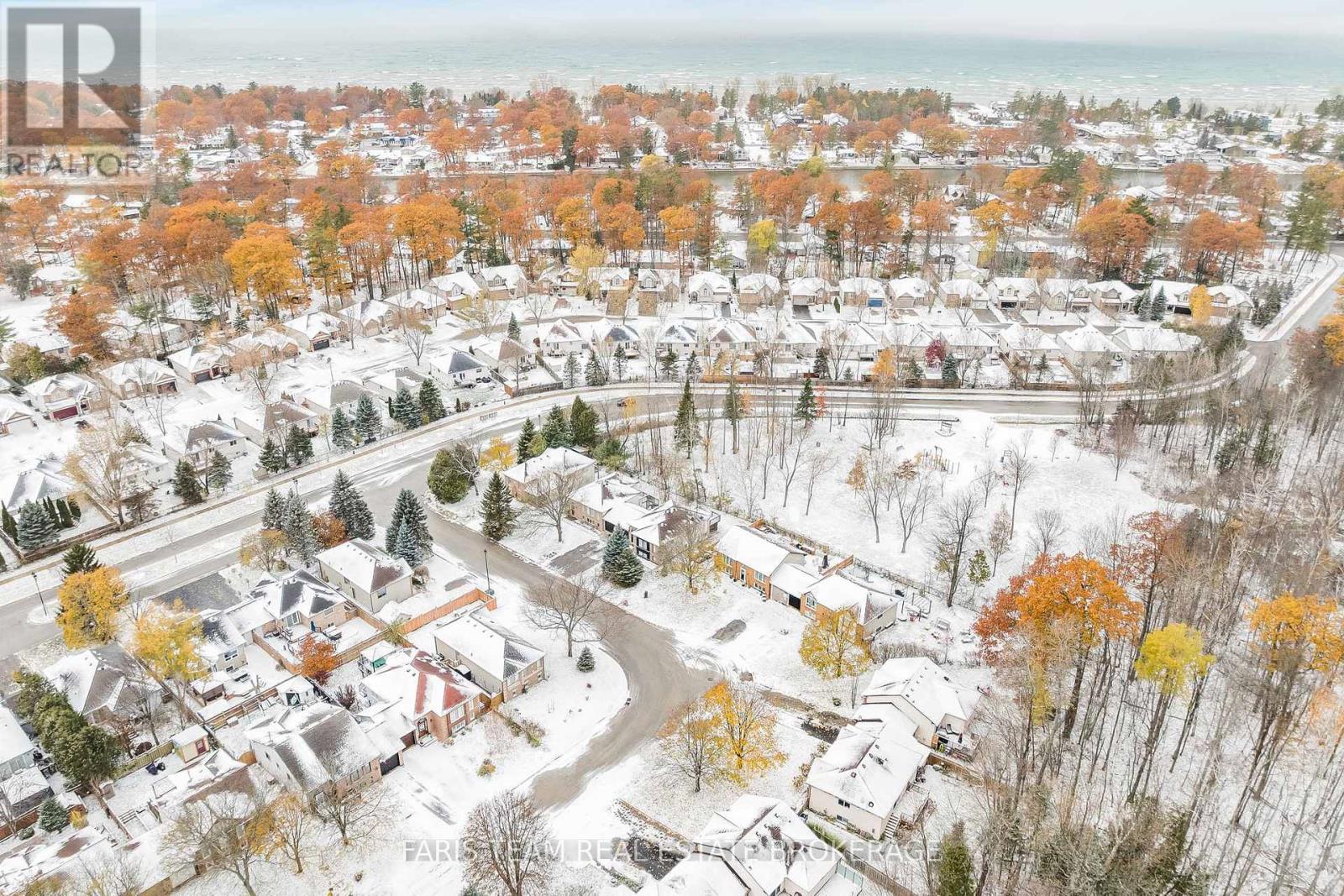 5 Harbour Crescent, Wasaga Beach, Ontario  L9Z 1G4 - Photo 28 - S12819496