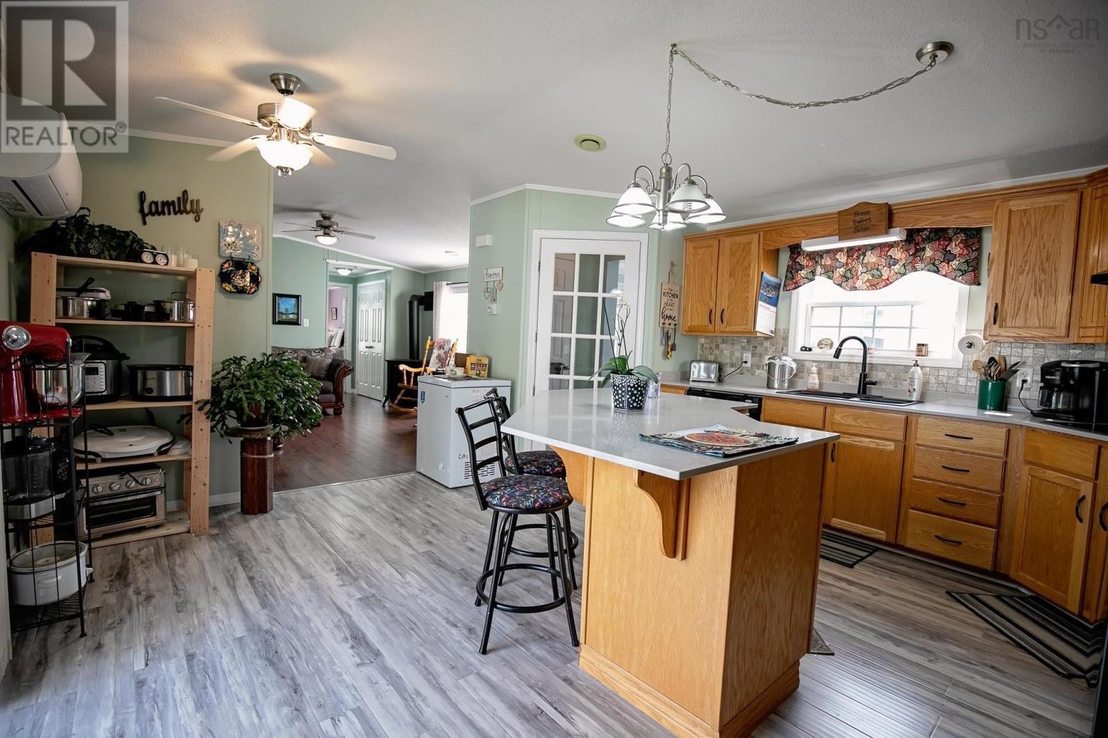 50 Pinehurst Street, Amherst, Nova Scotia  B4H 4X4 - Photo 17 - 202523903