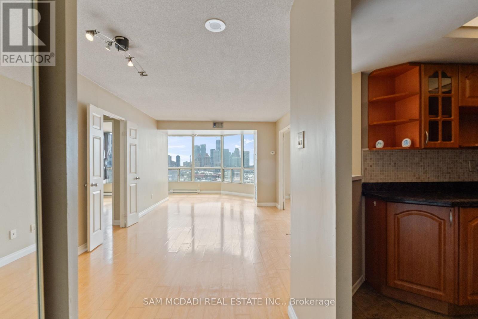 1405 - 4460 Tucana Court, Mississauga, Ontario  L5R 3K9 - Photo 5 - W12819466