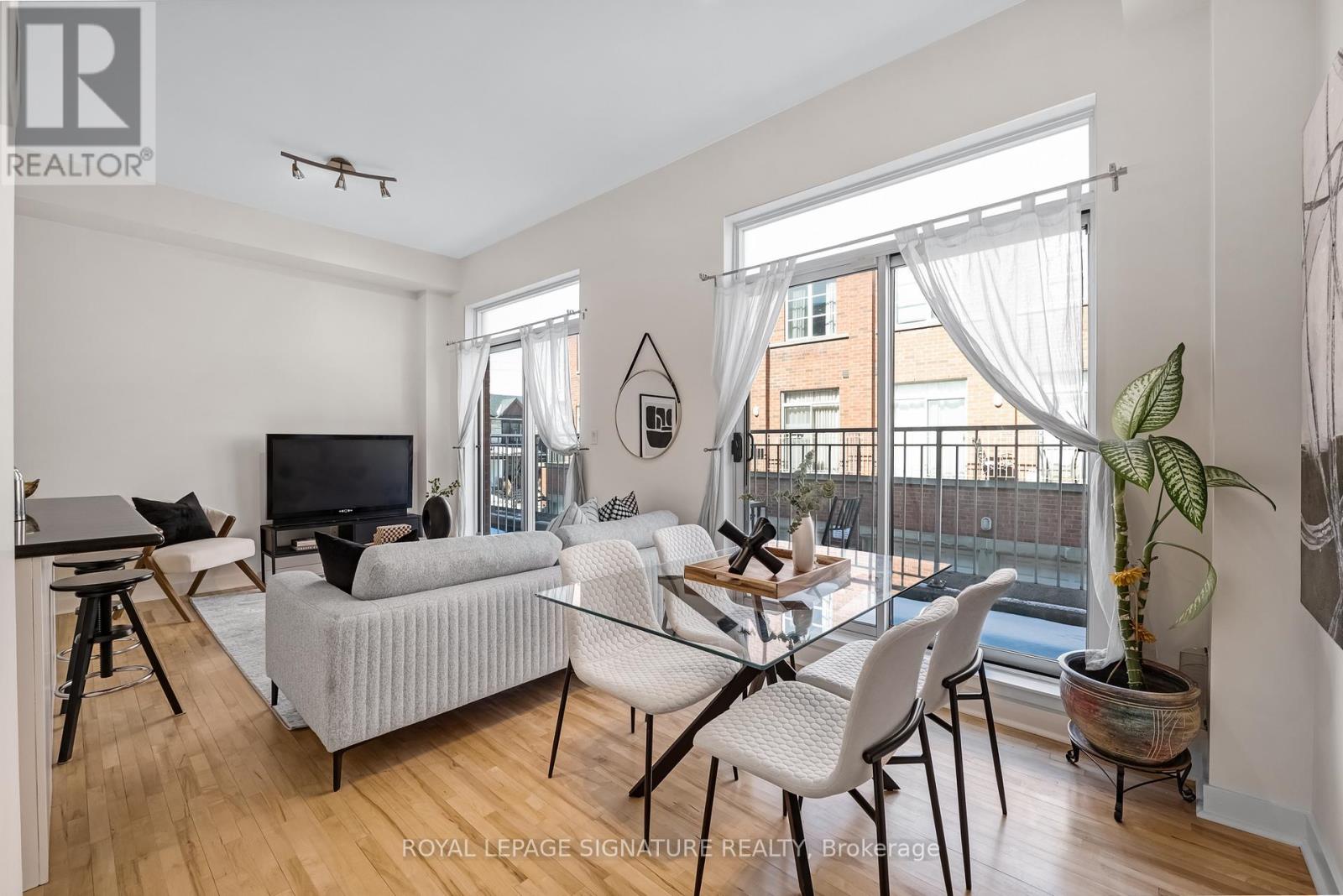 2 - 1398 Bloor Street W, Toronto, Ontario  M6P 4H6 - Photo 13 - W12819478