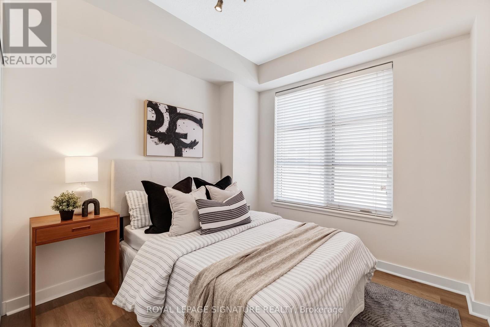 2 - 1398 Bloor Street W, Toronto, Ontario  M6P 4H6 - Photo 21 - W12819478