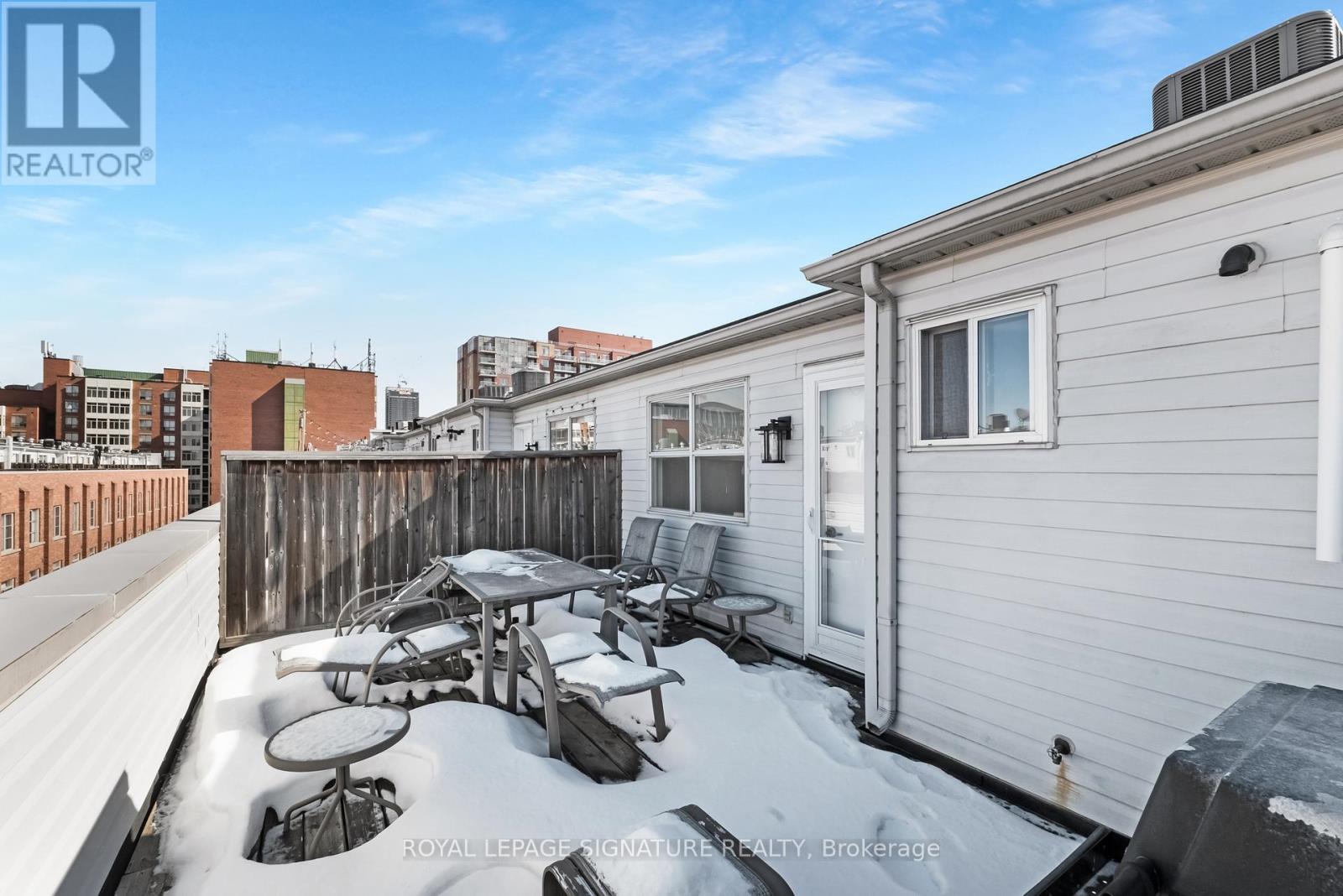 2 - 1398 Bloor Street W, Toronto, Ontario  M6P 4H6 - Photo 26 - W12819478