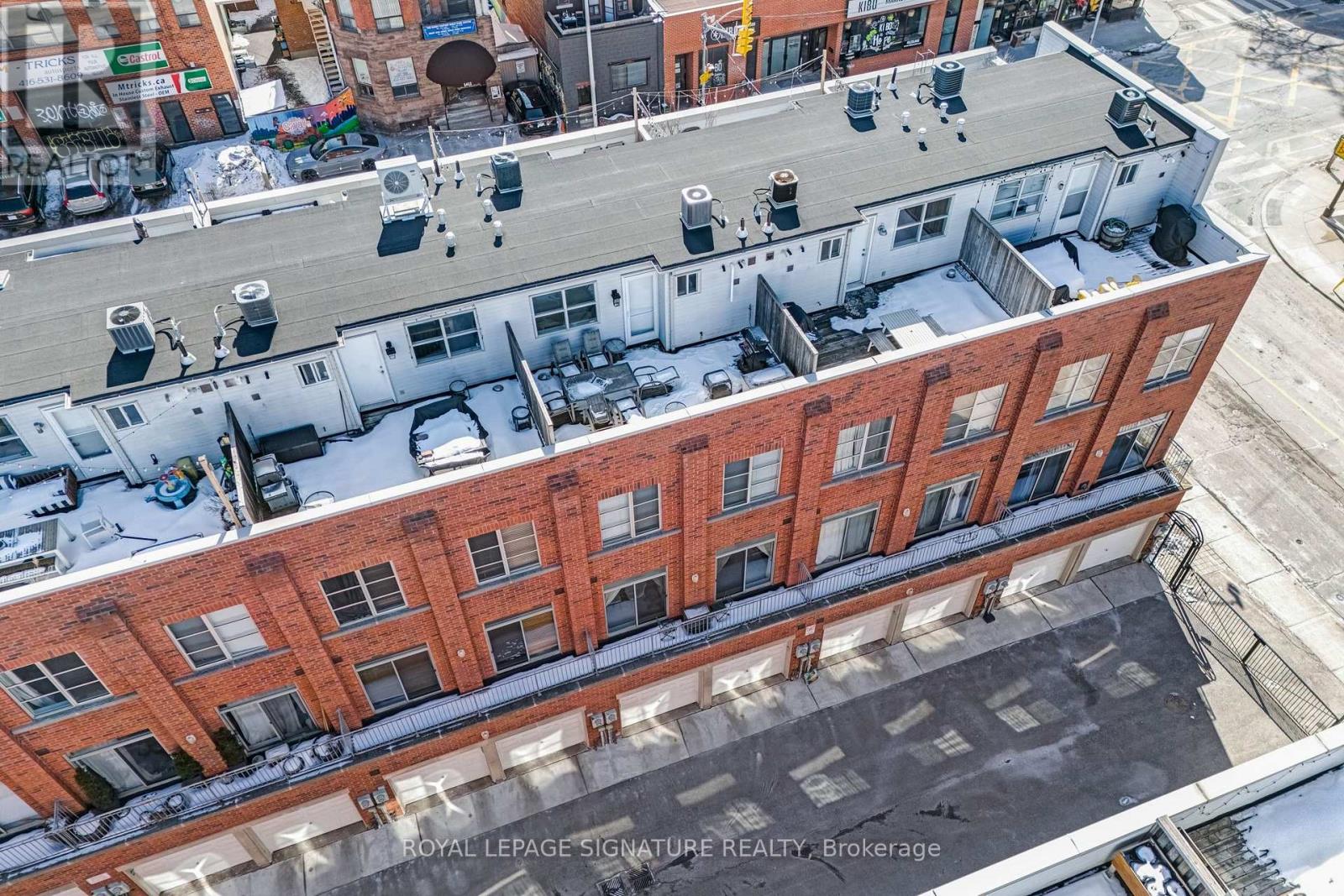 2 - 1398 Bloor Street W, Toronto, Ontario  M6P 4H6 - Photo 36 - W12819478