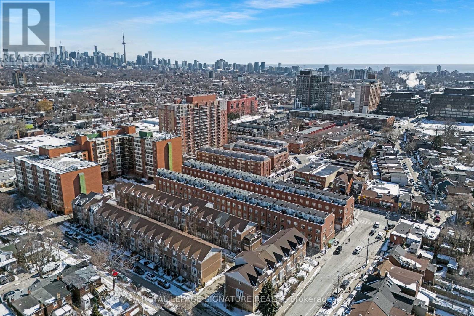 2 - 1398 Bloor Street W, Toronto, Ontario  M6P 4H6 - Photo 38 - W12819478