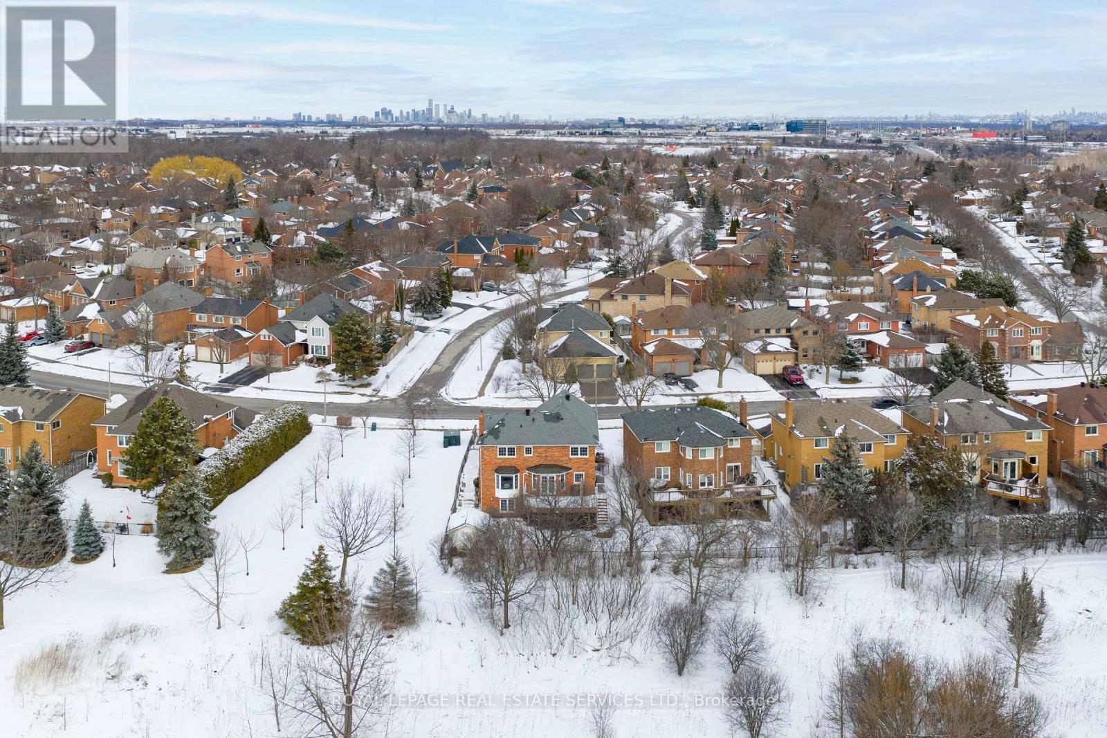 1150 Creekside Drive, Oakville, Ontario  L6H 4Z4 - Photo 48 - W12819488