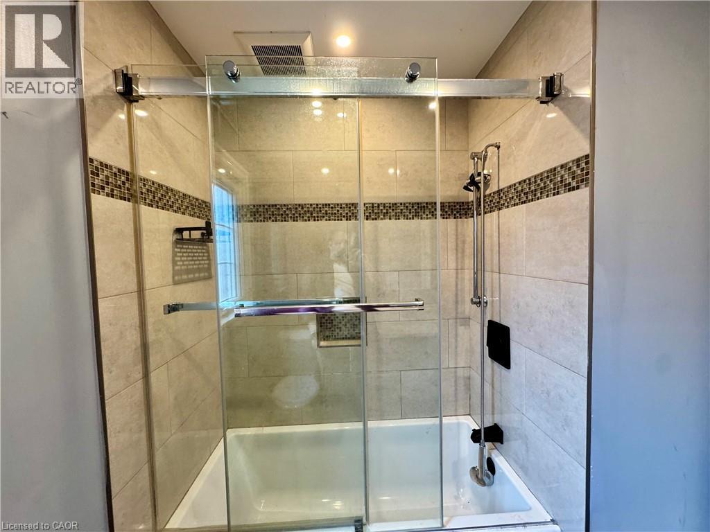 Photo 15 of 27 for 12 Spruce Street