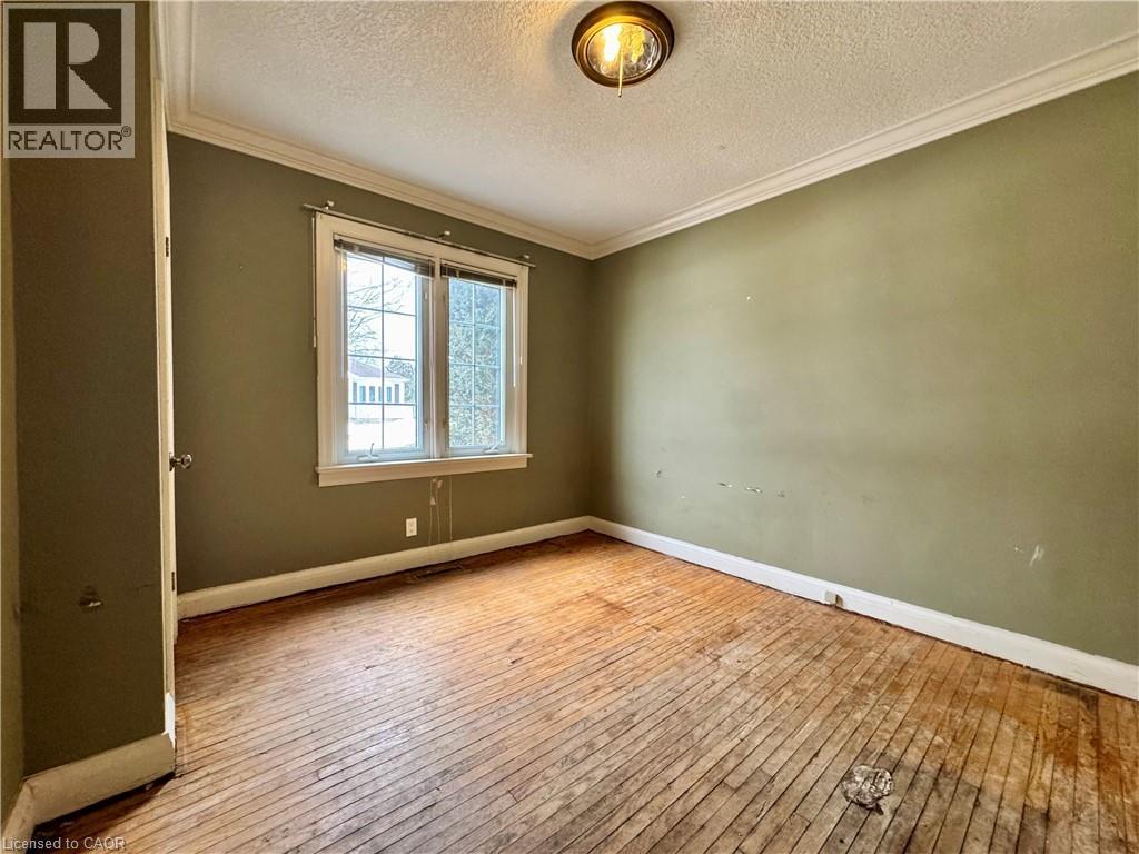 Photo 16 of 27 for 12 Spruce Street