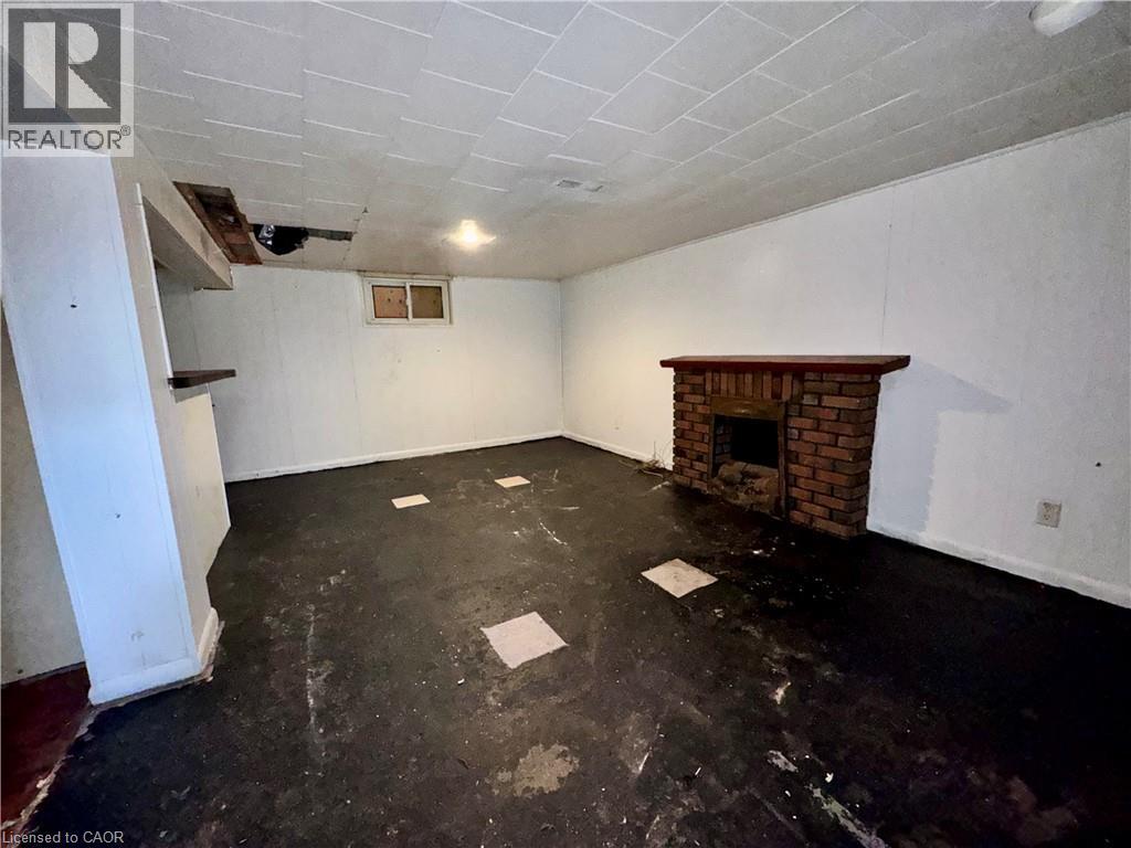 Photo 23 of 27 for 12 Spruce Street