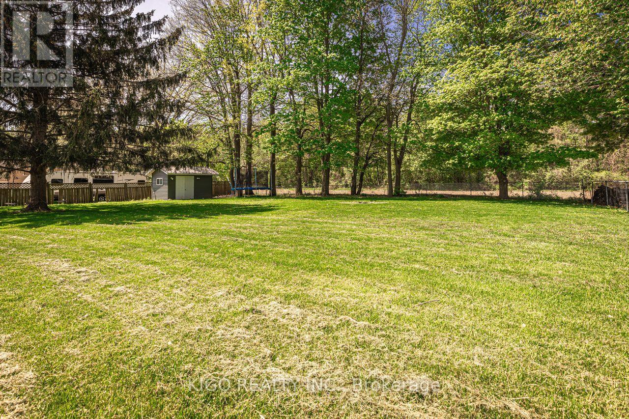 2320 Hyde Park Road N, London North, Ontario  N6H 5K2 - Photo 10 - X12819482