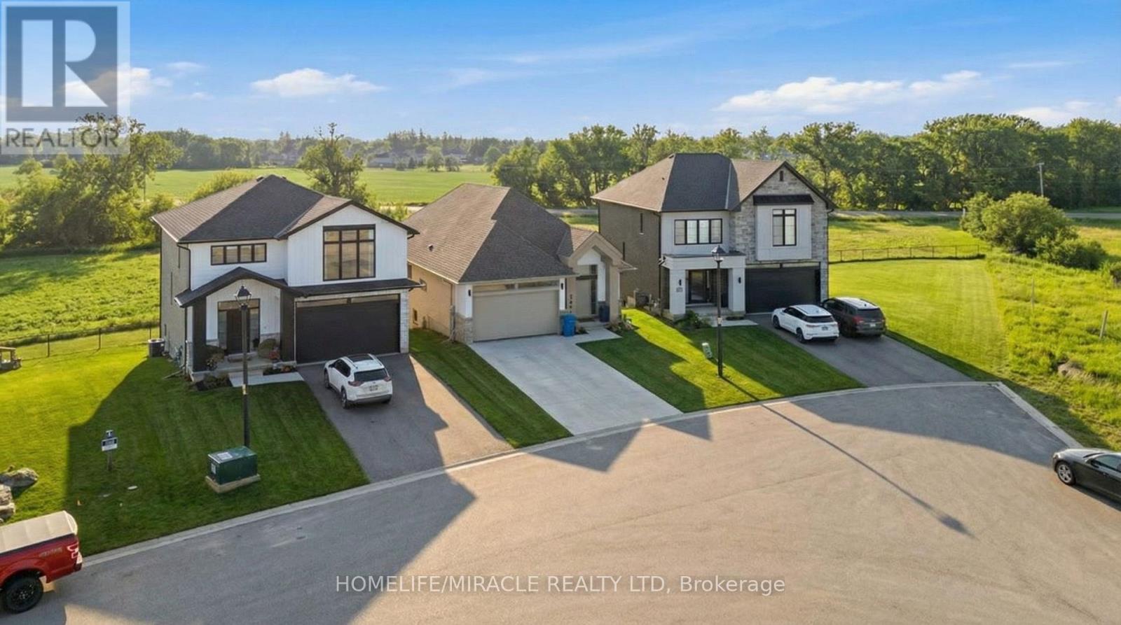 201 Dempsey Drive, Stratford, Ontario  N5A 0K5 - Photo 3 - X12819498