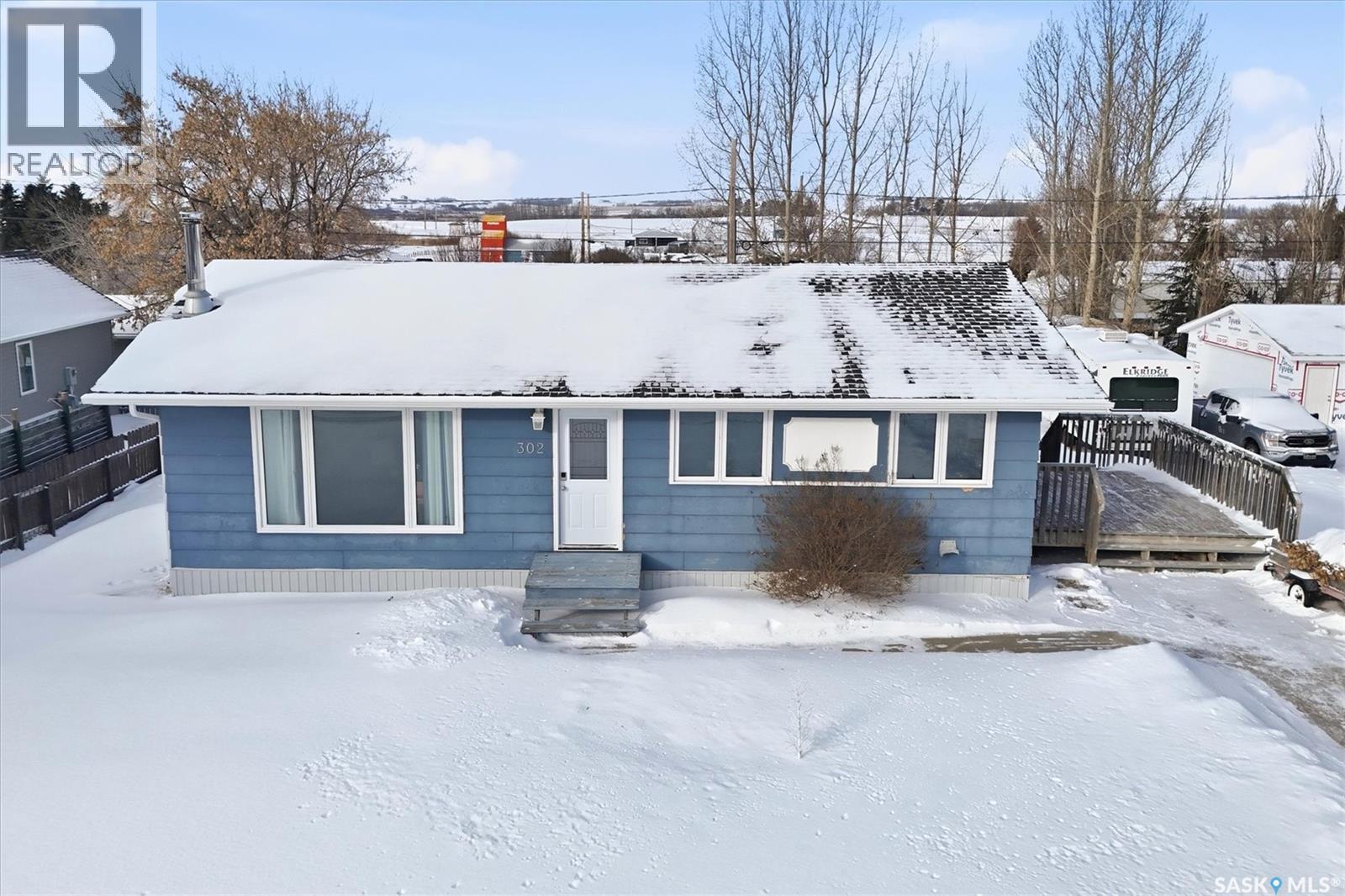 302 3rd STREET W, delisle, Saskatchewan