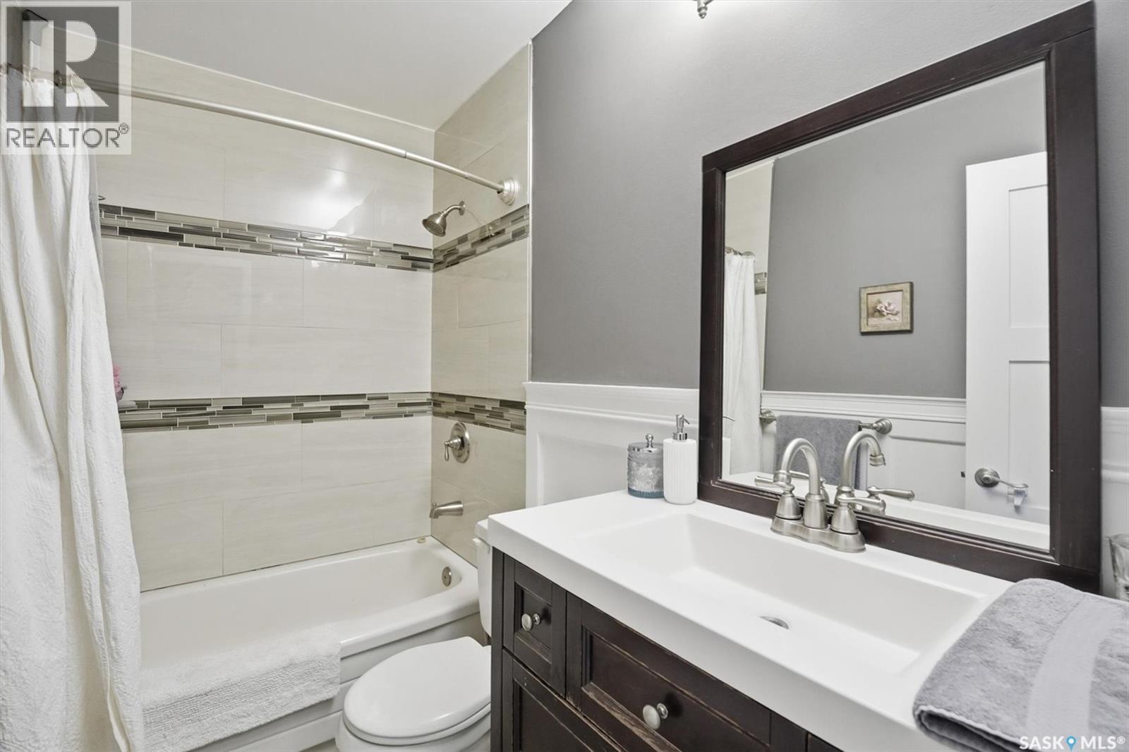 302 3rd Street W, Delisle, Saskatchewan  S0L 0P0 - Photo 17 - SK029113