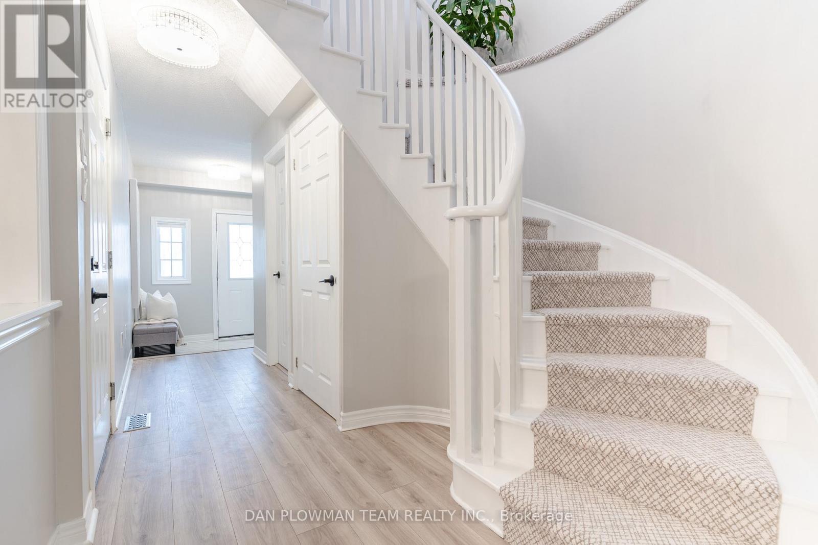 27 Mccourt Drive, Ajax, Ontario  L1Z 0P4 - Photo 18 - E12819080