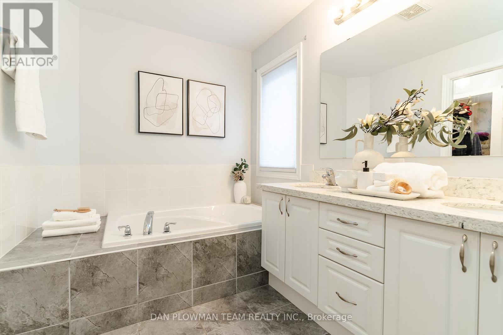 27 Mccourt Drive, Ajax, Ontario  L1Z 0P4 - Photo 26 - E12819080