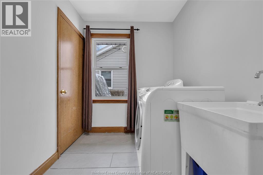 42 Grace, Leamington, Ontario N8H 1K9 - Photo 16 - 26003995