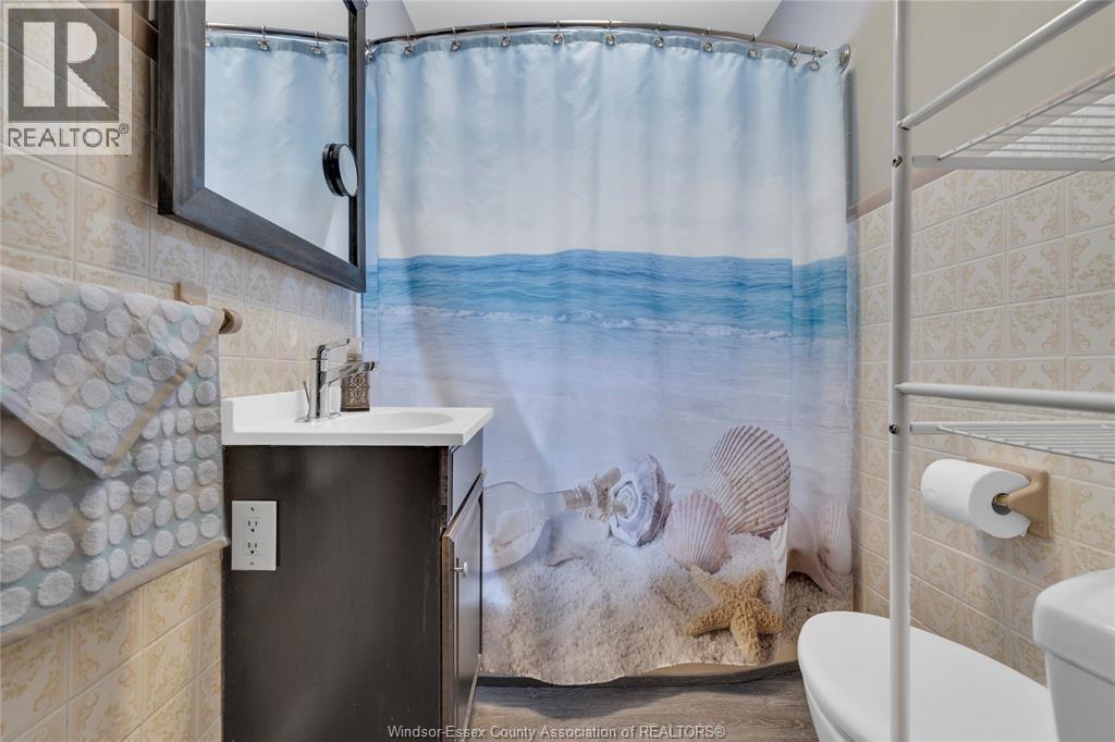 42 Grace, Leamington, Ontario N8H 1K9 - Photo 17 - 26003995