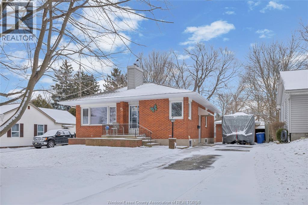 42 Grace, Leamington, Ontario N8H 1K9 - Photo 4 - 26003995