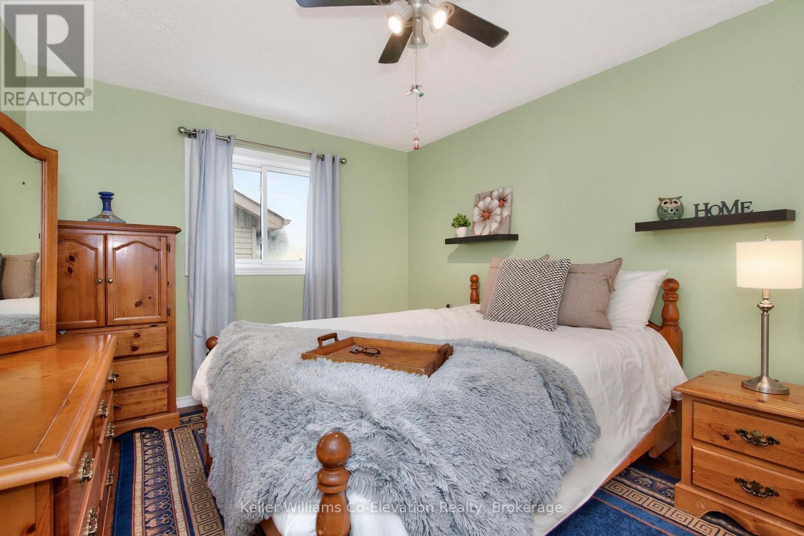 44 Byrnes Crescent, Penetanguishene, Ontario L9M 1V9 - Photo 9 - S12819594