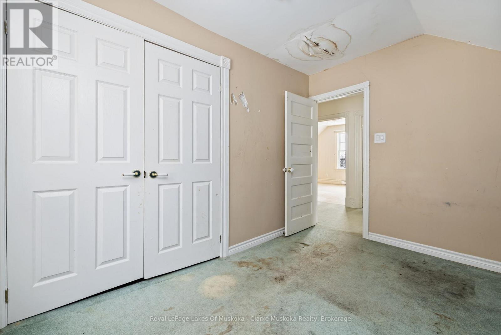 14 Glen Avenue, Parry Sound, Ontario  P2A 2B8 - Photo 19 - X12819532