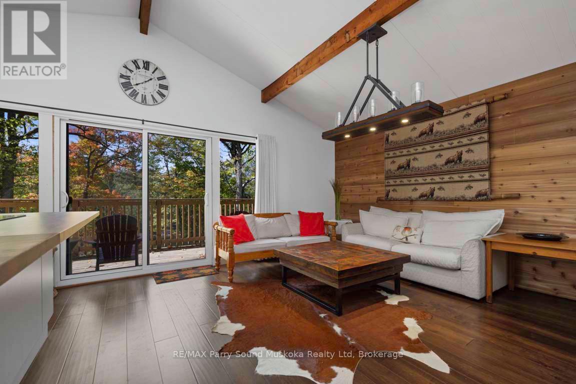 37 Lynberry Drive, Seguin, Ontario  P2A 2W9 - Photo 12 - X12819618