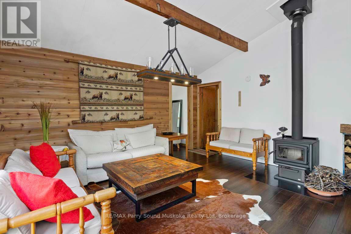 37 Lynberry Drive, Seguin, Ontario  P2A 2W9 - Photo 16 - X12819618