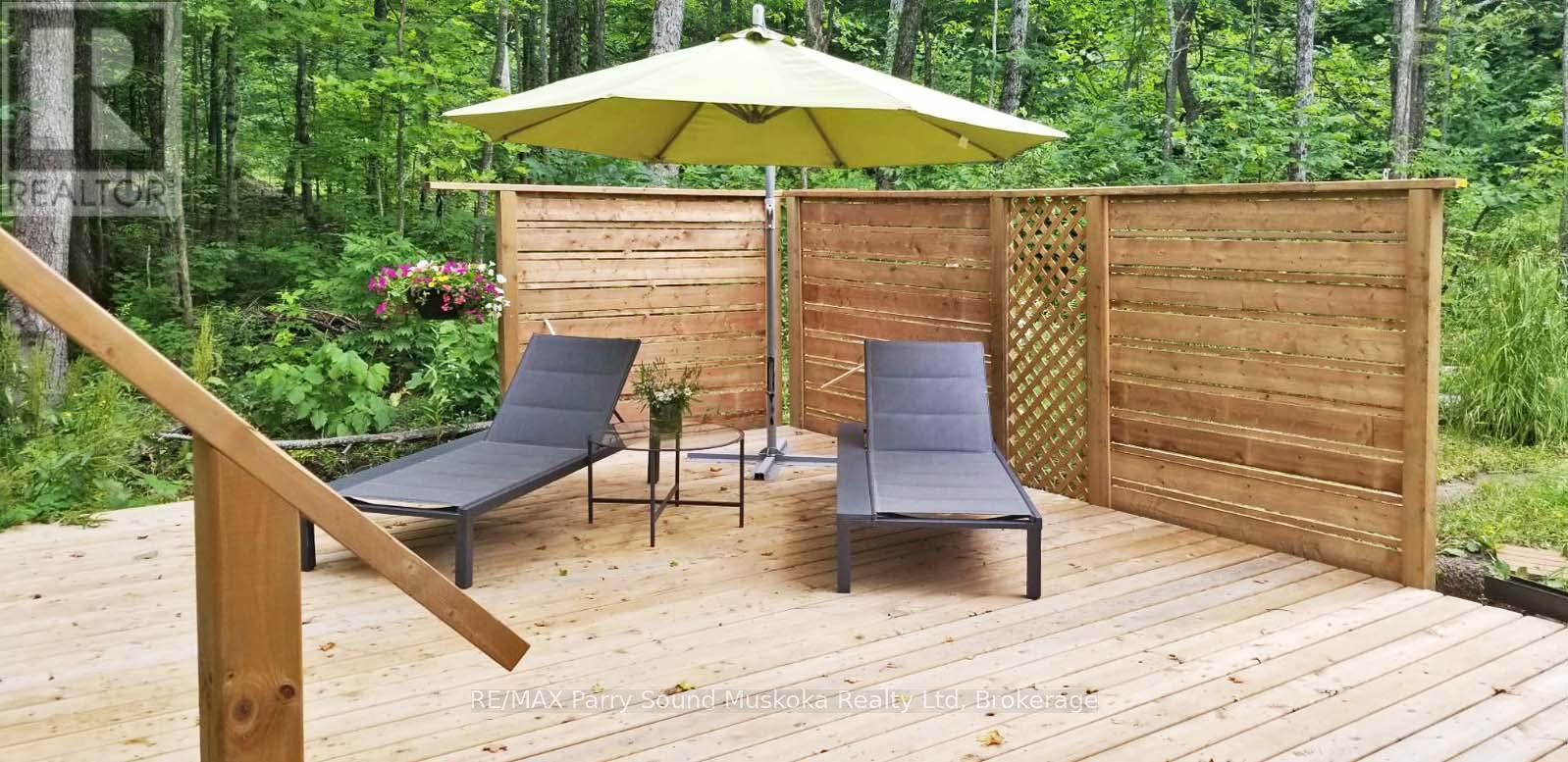 37 Lynberry Drive, Seguin, Ontario  P2A 2W9 - Photo 9 - X12819618