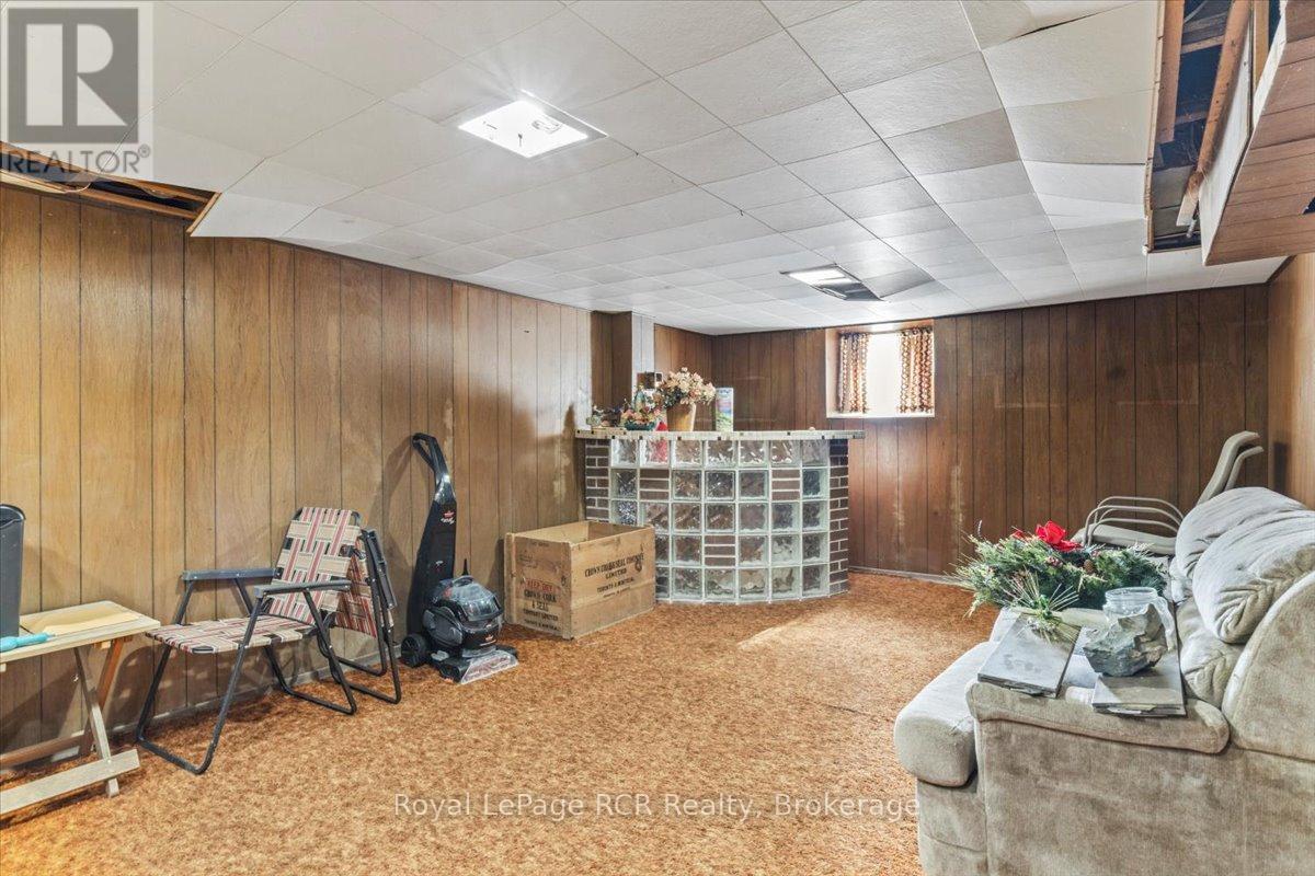 560 6th Avenue, Hanover, Ontario N4N 2G6 - Photo 21 - X12819714