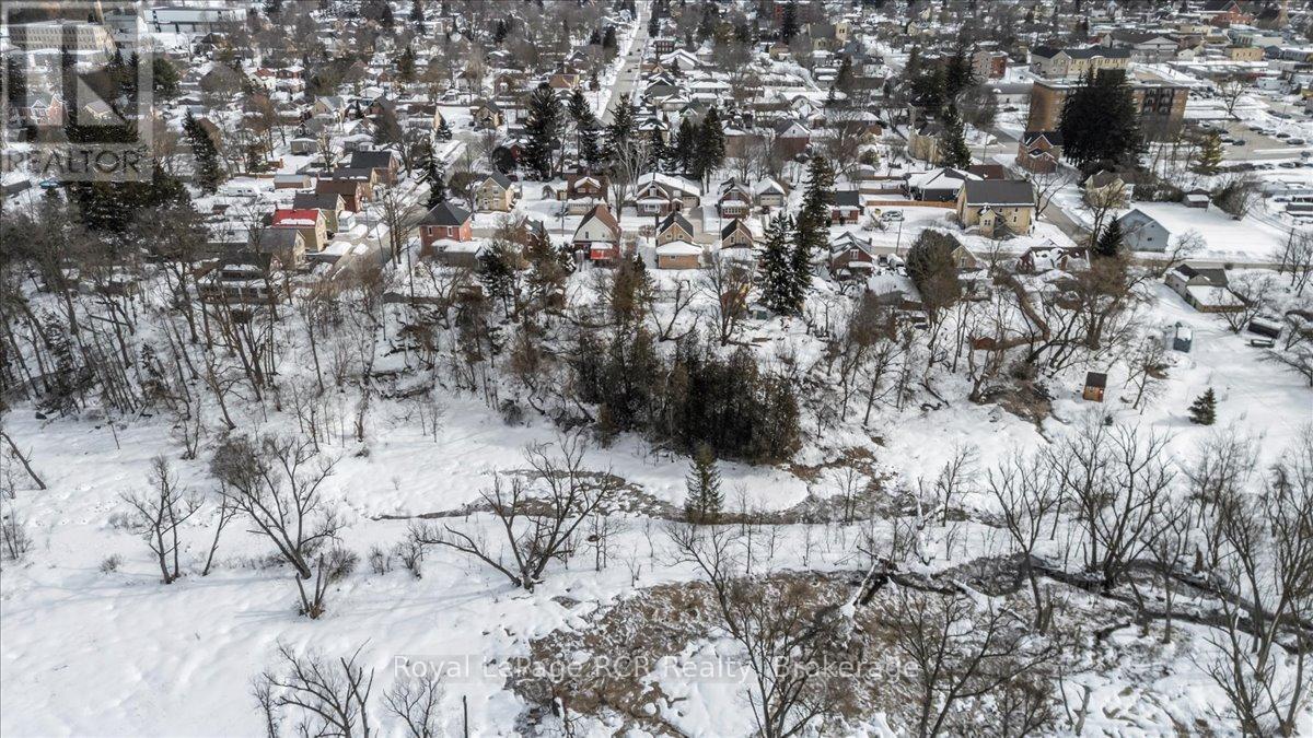 560 6th Avenue, Hanover, Ontario N4N 2G6 - Photo 28 - X12819714