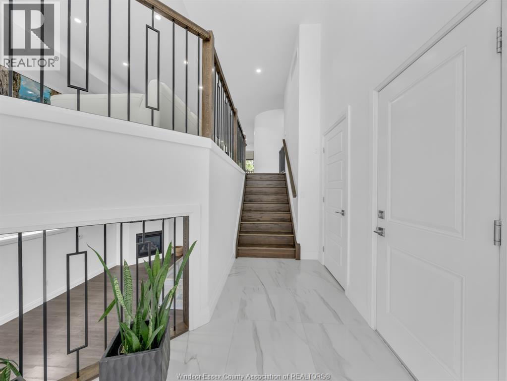 2927 Clemenceau Boulevard, Windsor, Ontario N8T 2R2 - Photo 3 - 26004008